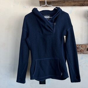Stio Sweetwater Navy Blue Hooded Pullover